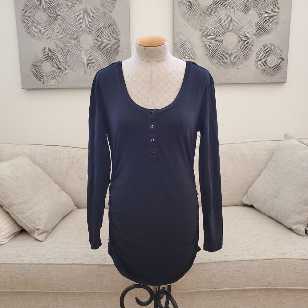 Savi Mom Maternity/Nursing Henley - size Large in Black